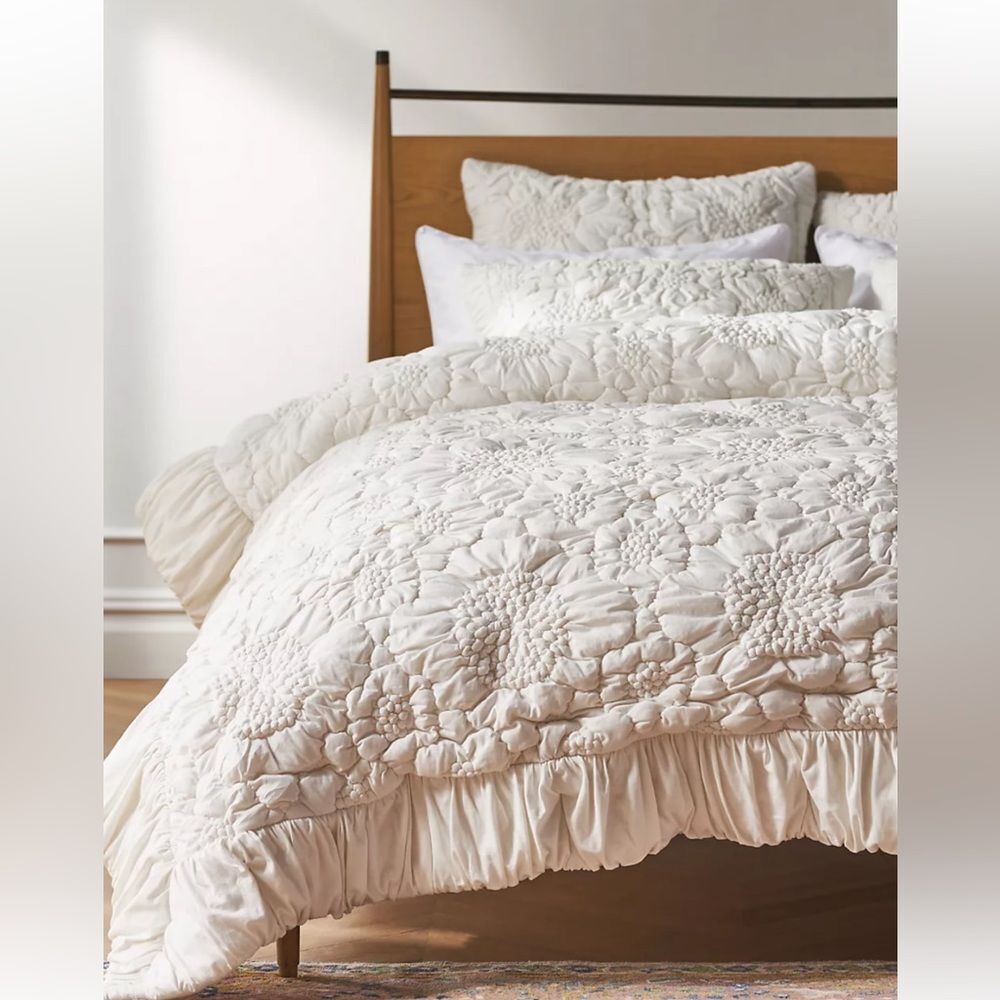 Anthropologie Dahlia Cotton Jersey Floral Quilt